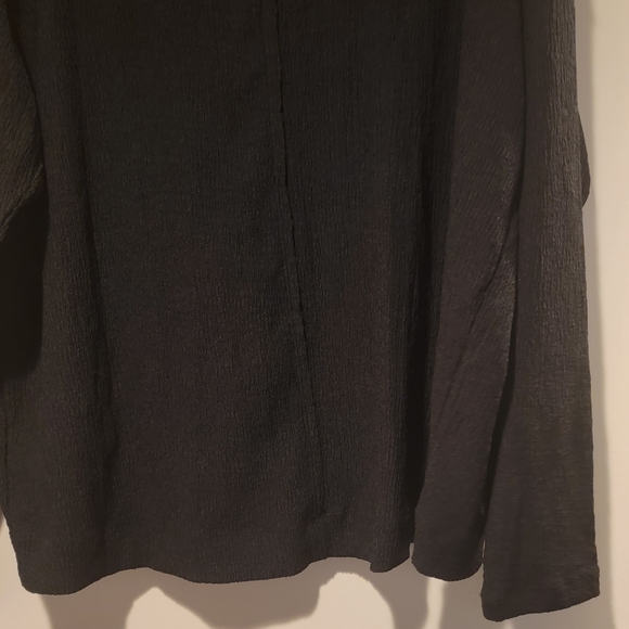 Anthropologie Brand New Textured Black Ling sleeve Top. XL. NWT! - Picture 9 of 15